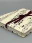 Preview: Buch Buch Sammeltaschen Satinband handgebunden Notizen Steckfächer Seiten sammeln Musik Partitur Detail Verschluss Satinband handgebunden Notizen Steckfächer Seiten sammeln Pferd Fohlen Varianten Rückseiten