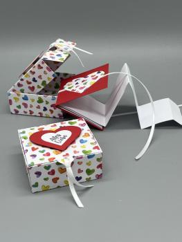 Preview: Geschenk Minibox Verpackung Schachtel bunt rot Leporello Herz