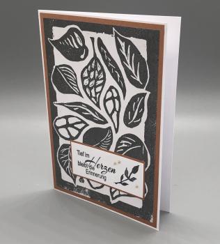 Grußkarte Kondolenz Erinnerung Blätter Druck Stempel stehend