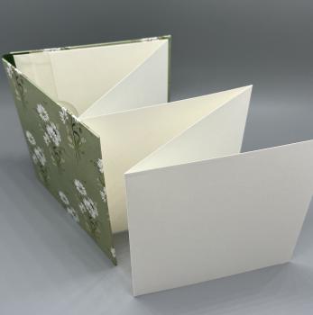 Preview: Buch Fotos Faltbuch Innenseiten weiß zickzack