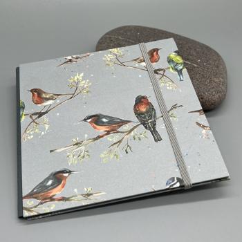 Front Buch Gummiband Fotos Faltbuch grau Stein