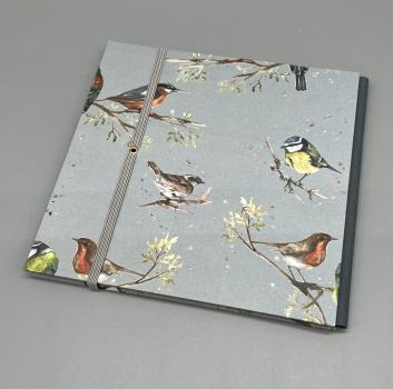 Fotoalbum Buch grau Vögel Gummiband Rückseite