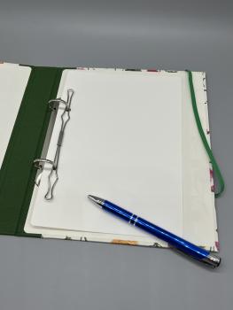 Ringbuch Planer grün Blumen Innenseite Deckblatt Stift