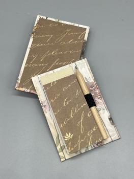 Block Notizen Miniformat braun Schrift Bleistift