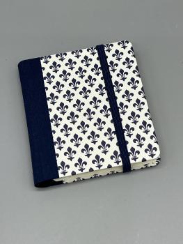 Preview: Haftnotizblock mit Stift Lilien – handgebundenes Büchlein mit Lilien-Motiv,  Frontansicht