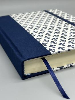 Preview: Notizbuch Tagebuch Bindung Lesebändchen Detail blau Blume