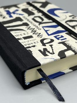 Preview: Notizbuch Bindung Lesebändchen Buchstaben schwarz Detail