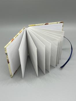 Buch Sammeltaschen Satinband handgebunden Notizen Steckfächer Seiten sammeln  weiß