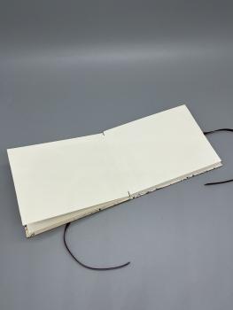 Buch Sammeltaschen Satinband handgebunden Notizen Steckfächer Seiten sammeln Innenseiten weiß