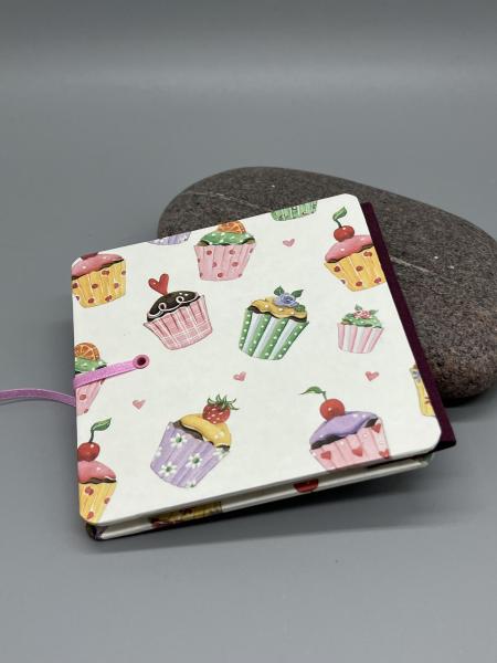 Buch Satinband Rückseite Fotos Faltbuch Cupcakes bunt