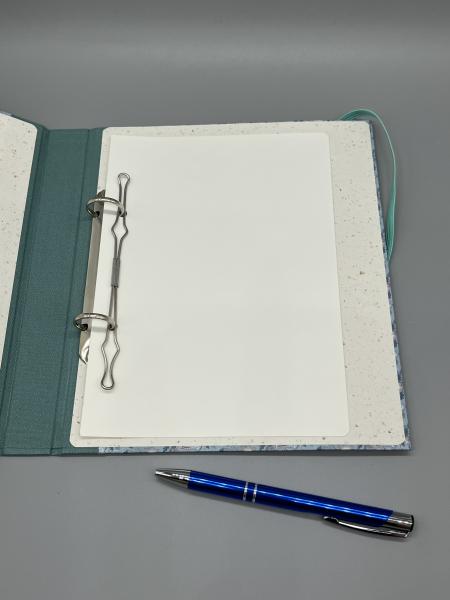 Ringordner A5 Eulen – Innenansicht mit Ringmechanik, Deckblatt und Stift