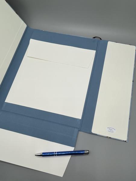 Mappe A4 Sammeln blau weiß Innenseiten Stift