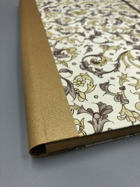 Mappe A4 Sammeln Ranken Blumen gold Vorderseite Bindung