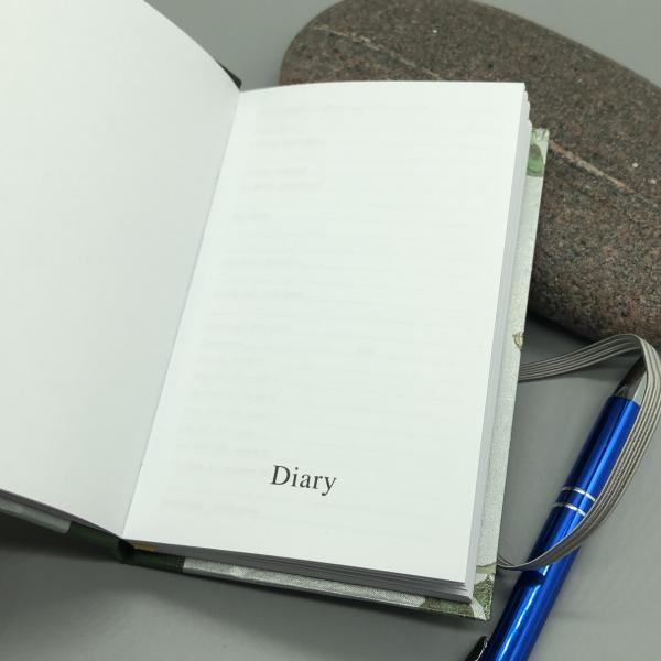 Buch Tage Notizen schreiben