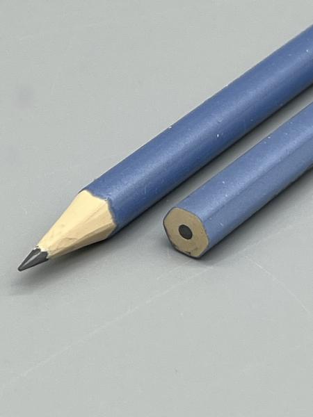 Stift Holzverbundstoff blau Graphit Zeichnen Spitze Ende